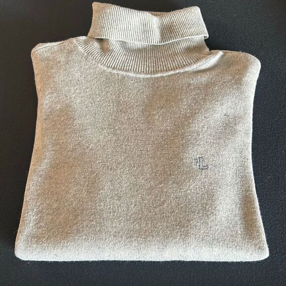 LAUREN RALPH LAUREN Gray Turtleneck Sweater - Picture 1 of 7